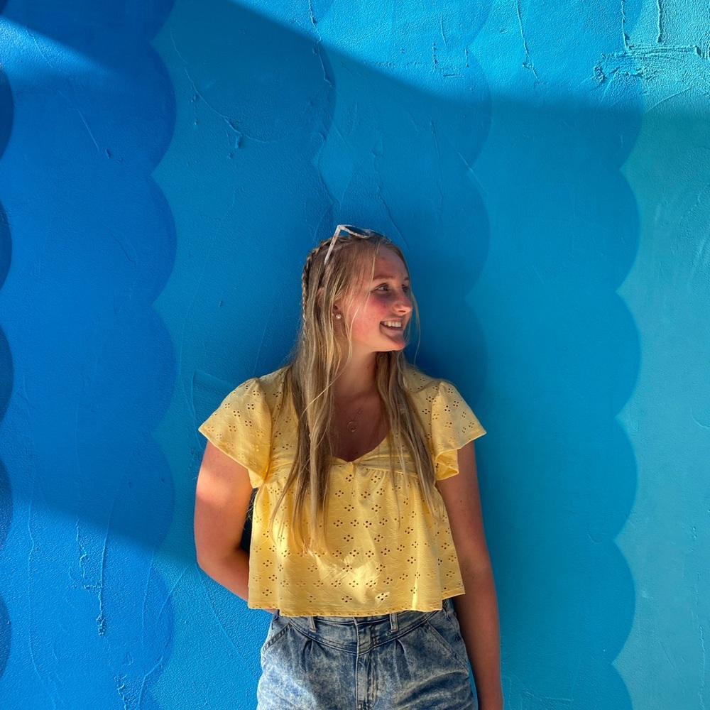 Meet your Posher, Bella